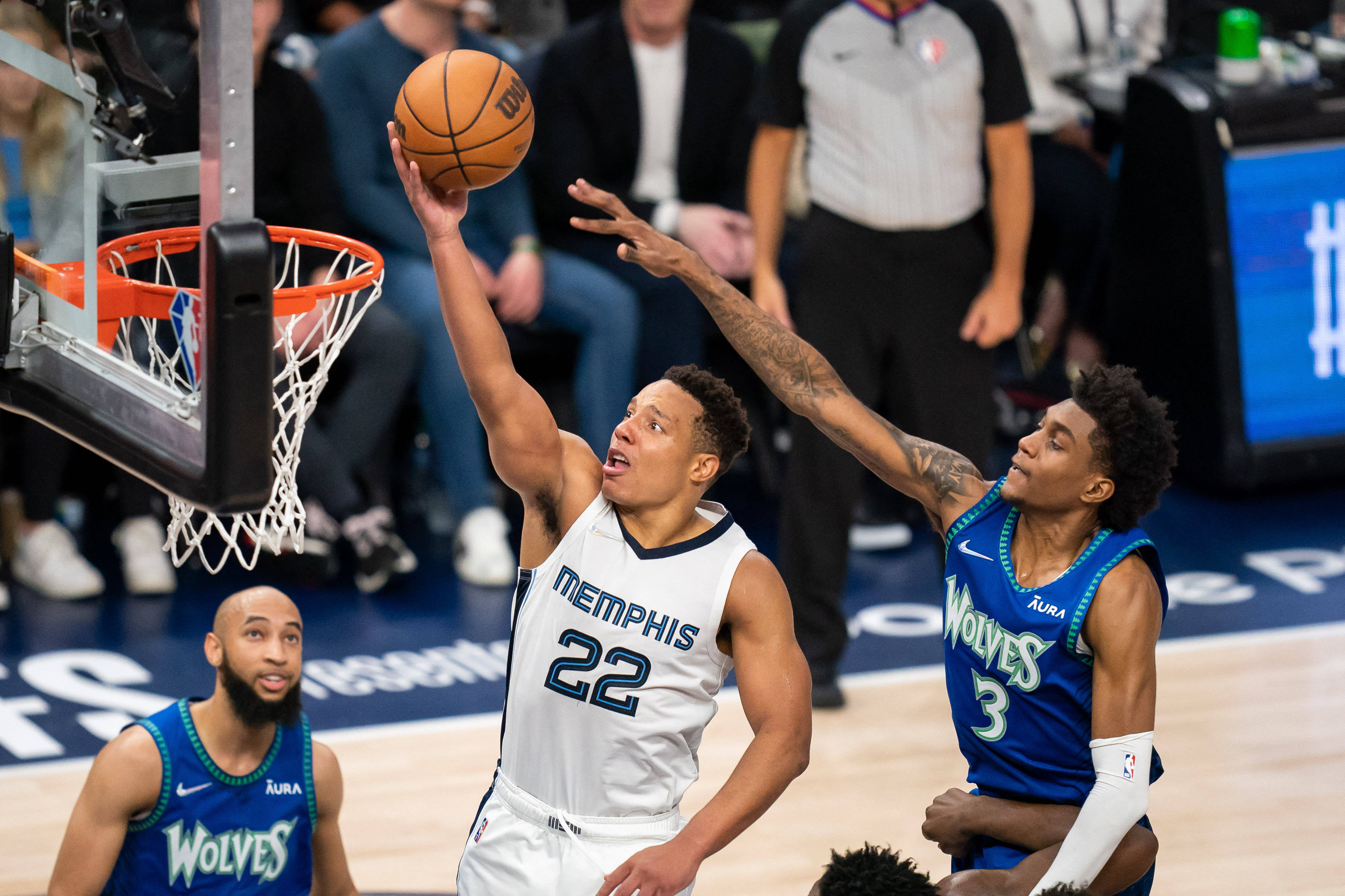 NBA球队备战新赛季，战术调整备受瞩目的简单介绍