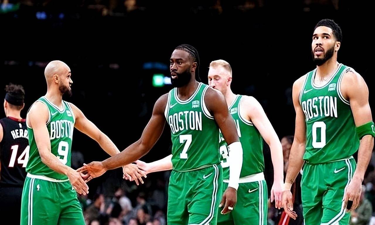 关于凯尔特人力图取胜！球迷全力支持备战的信息