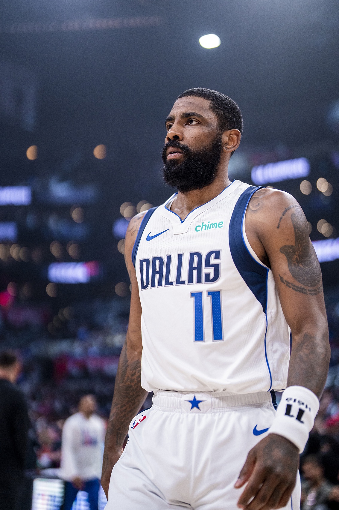 勇士主场胜狼王欧文表现出色