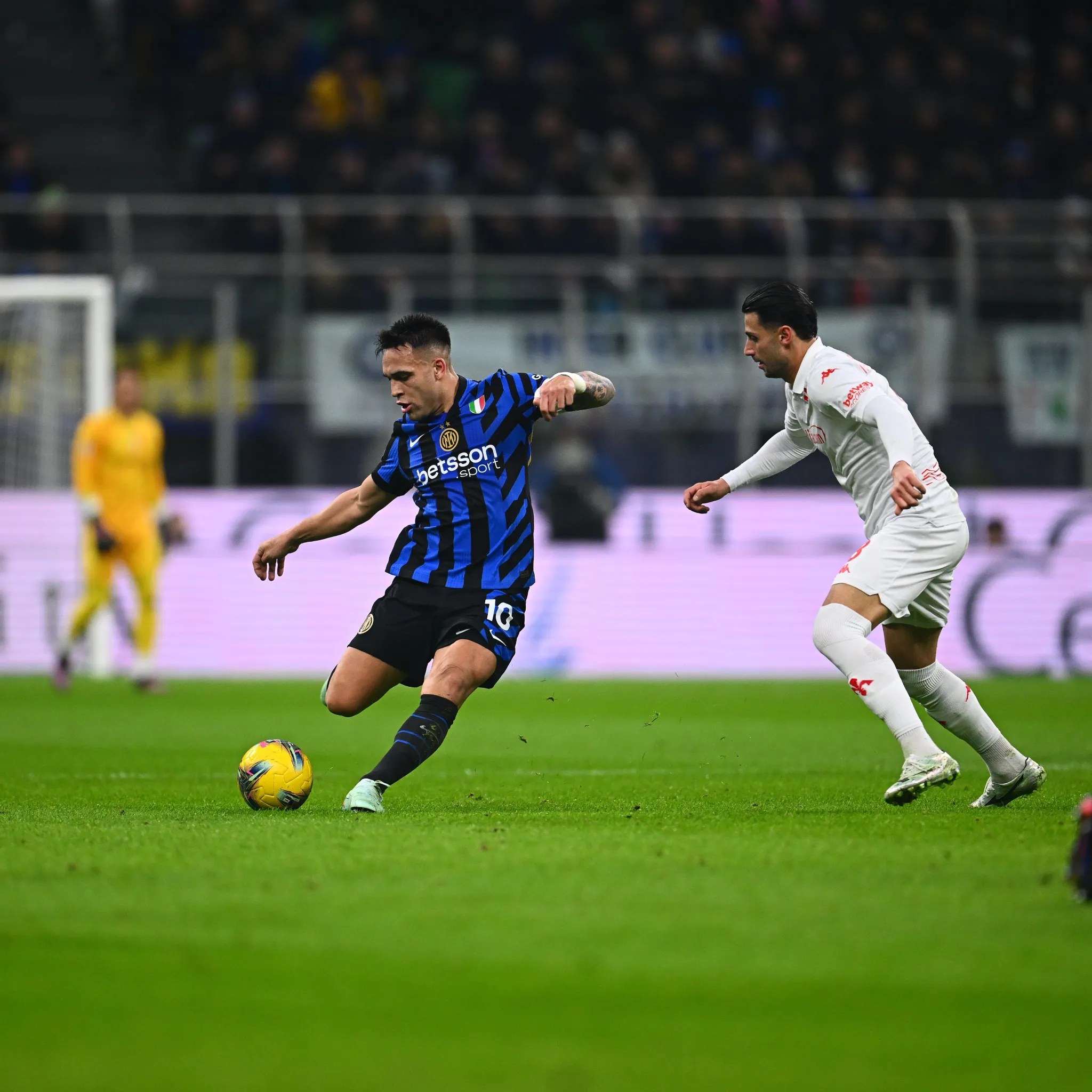 佛罗伦萨客场告捷，终结连败