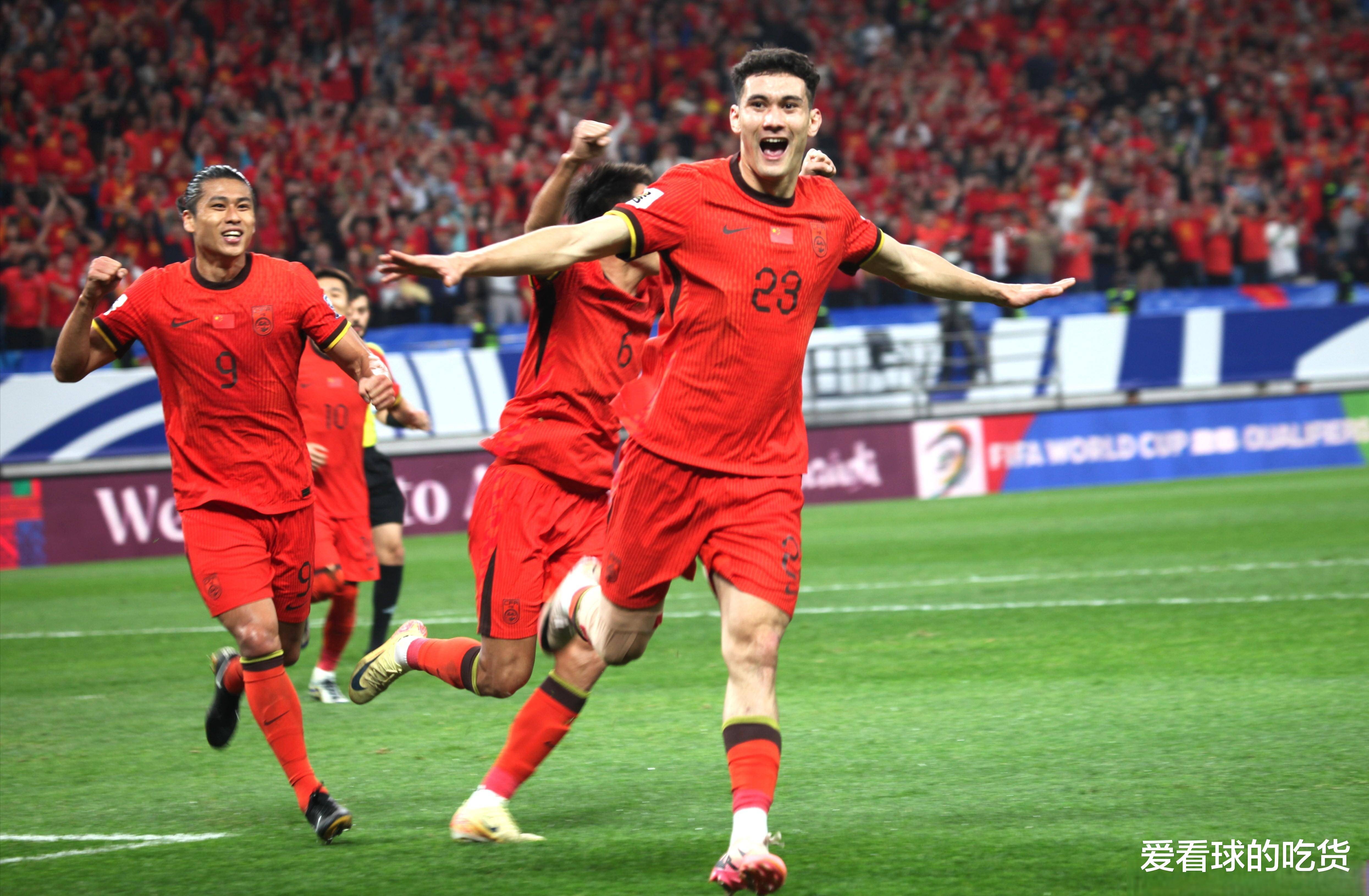 开云体育官网-新疆队在比赛中抢眼表现，轻松获胜领跑