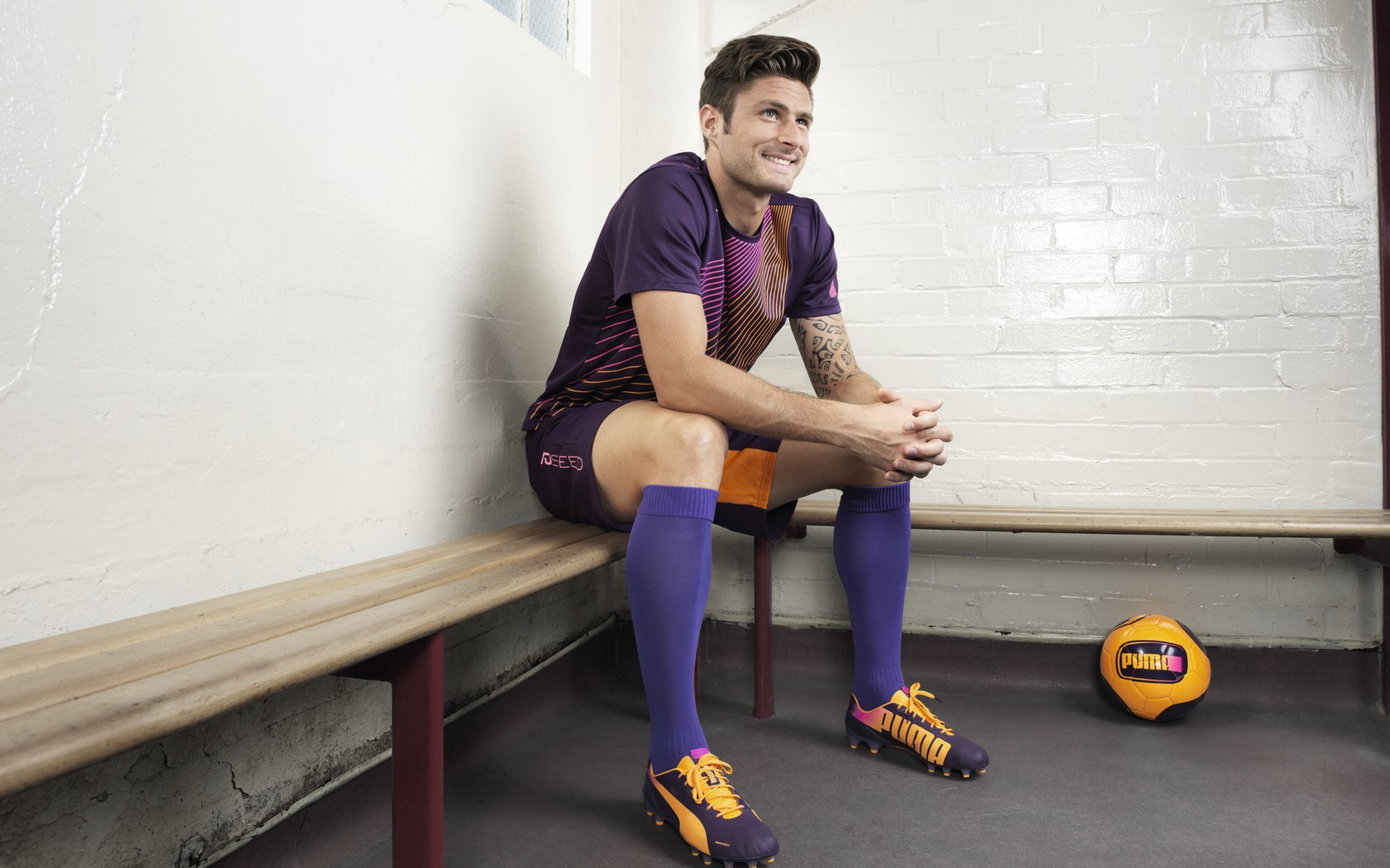 双重征服,从戴维斯杯的鏖战泥泞,到法网红土的个人王国